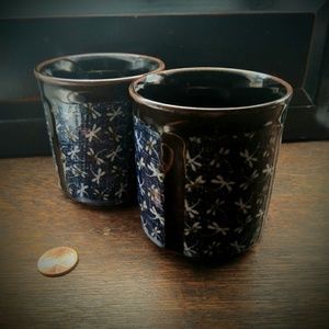 Pair of Vintage Japanese Tea Cups.